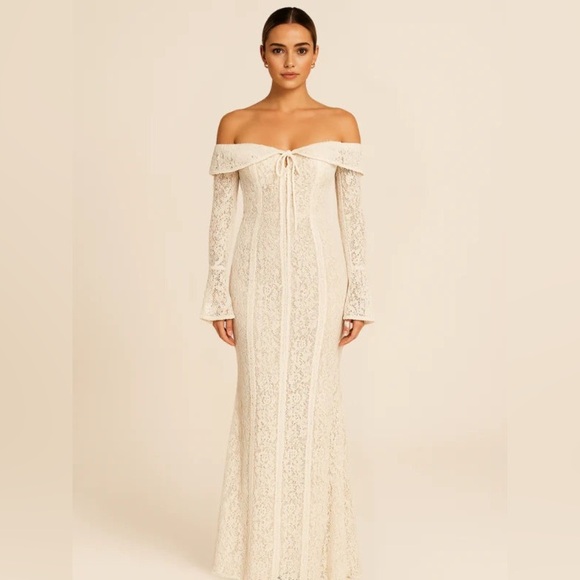 Sheer Lace Maxi Dress Off the Shoulder Bell Sleeves Size Medium - Picture 13 of 13